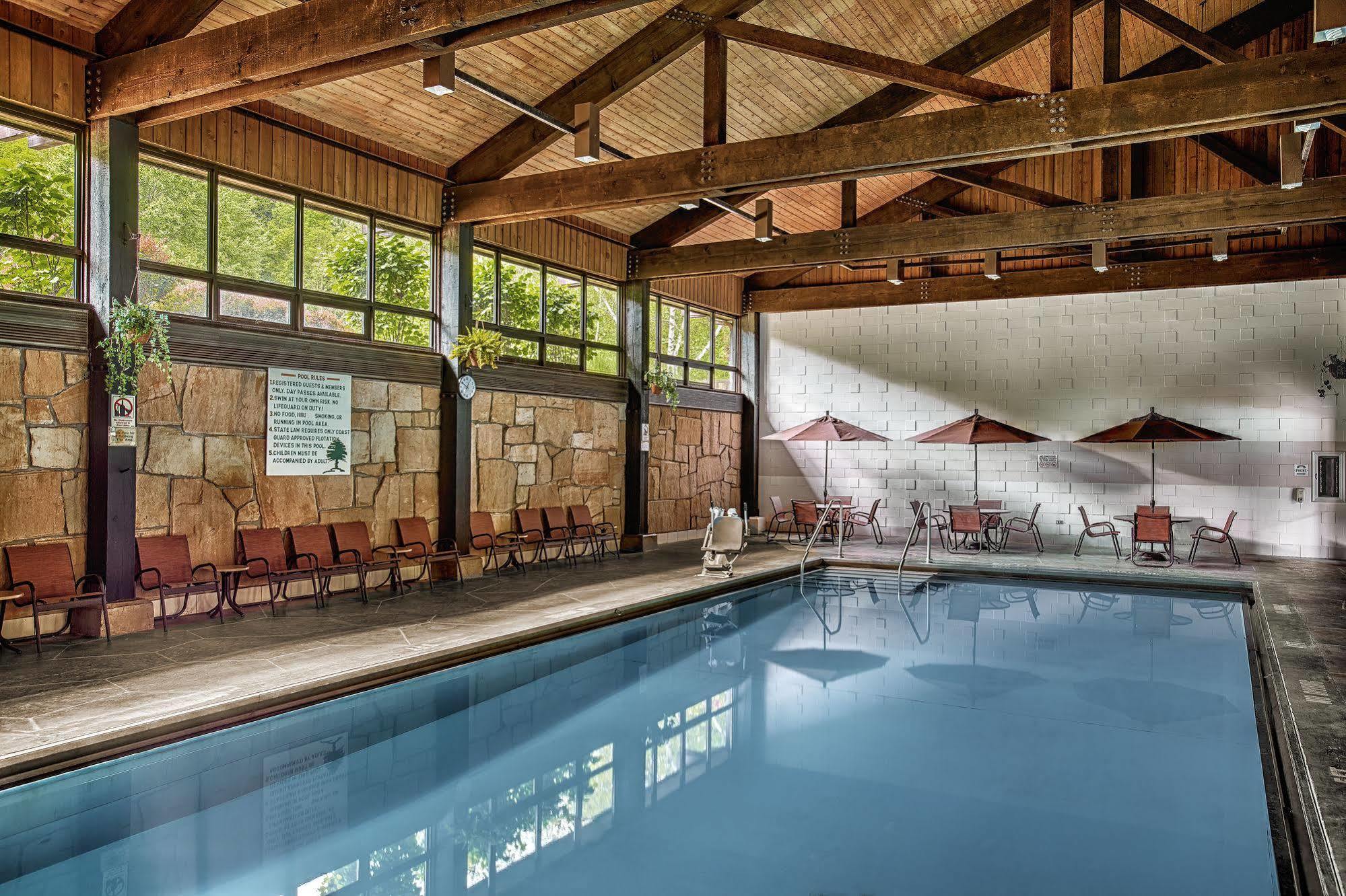Mohican Lodge And Conference Center Perrysville ภายนอก รูปภาพ