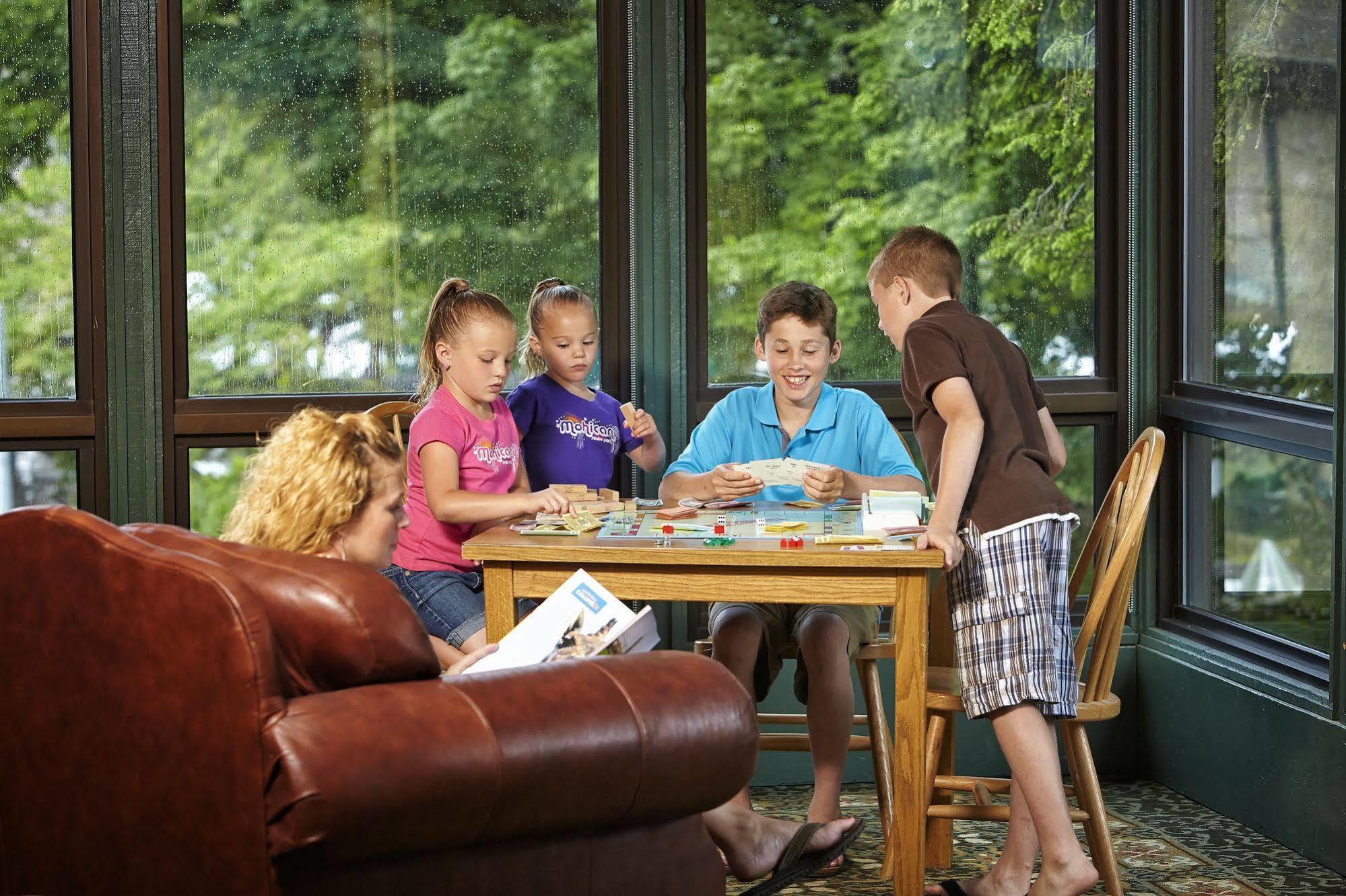 Mohican Lodge And Conference Center Perrysville ภายนอก รูปภาพ
