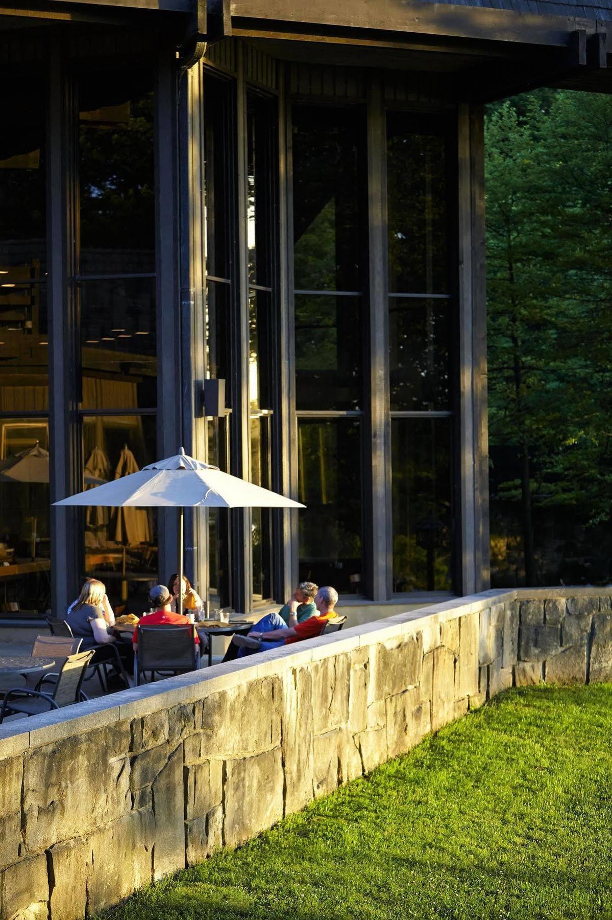 Mohican Lodge And Conference Center Perrysville ภายนอก รูปภาพ